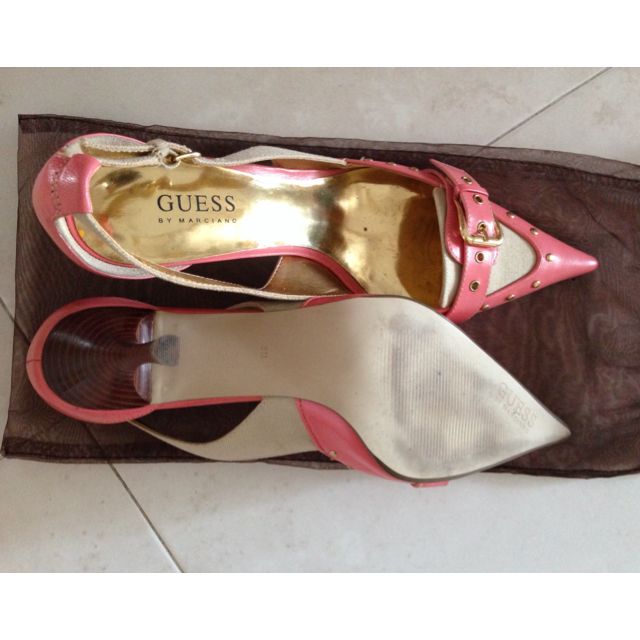 guess kitten heels