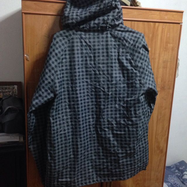 Cedarwood State Primark Jacket Windbreaker w Hood Men s Fashion Coats Jackets and Outerwear on Carousell
