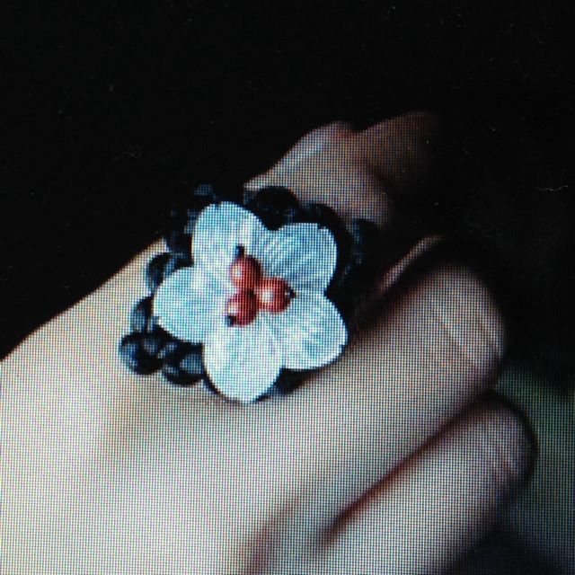 Handmade Ring (Category: Brooches) located in Singapore. Submitted by nts (Listing ID 3011629, Image 2). Description: In stock Ring Circumference 6cm Handmade China Knot Ring With Shell Carving Flower. No Nego. No Trade. Price includes postage in S'pore Interested Parties do PM me 😊.
