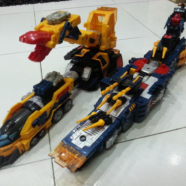 Transformers Japanese version, Hobbies & Toys, Toys & Games on Carousell
