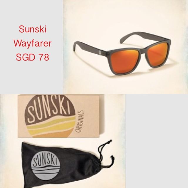 Hollister sunski store