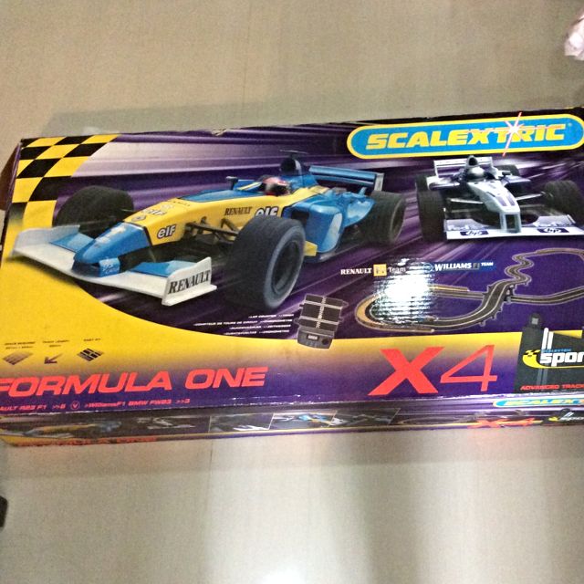 reserved-scalextric-x4-formula-1-slot-car-system-hobbies-toys
