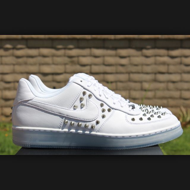 Af1 spikes top