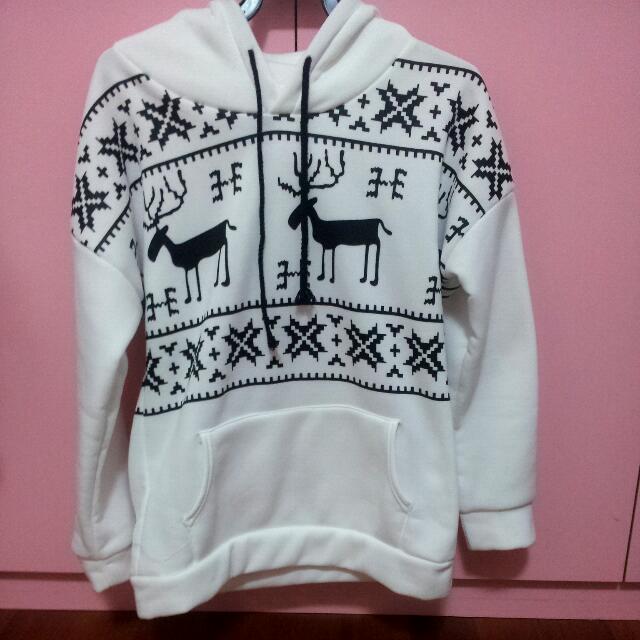 Reindeer online hoodie sweater