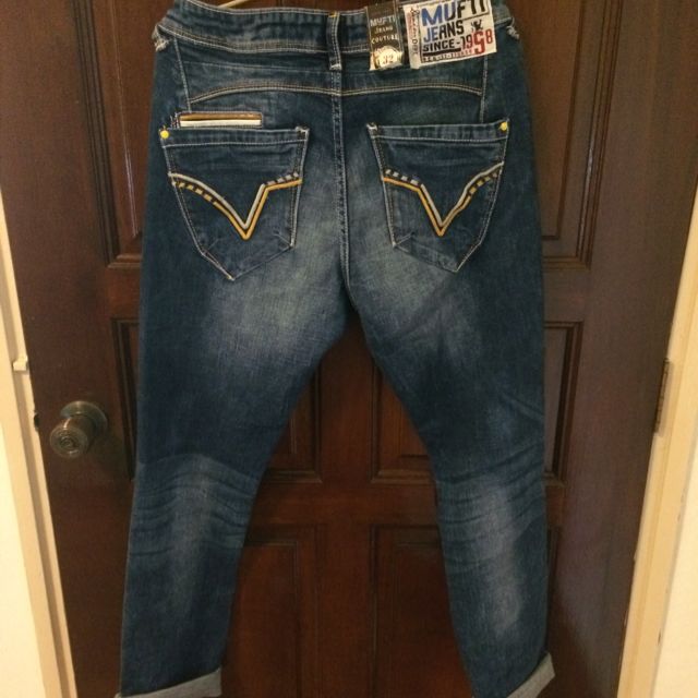 mufti jeans price