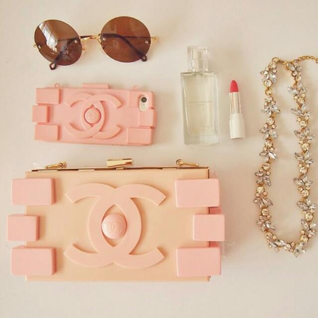 Inspired Chanel Lego Clutch In Nude Pink , Women's Fashion, Bags & Wallets,  Clutches on Carousell