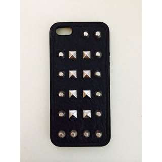 Studded iPhone 5/5s Casing