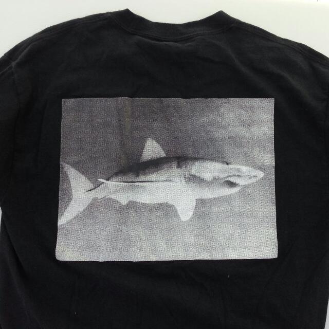 Supreme shark tee sales