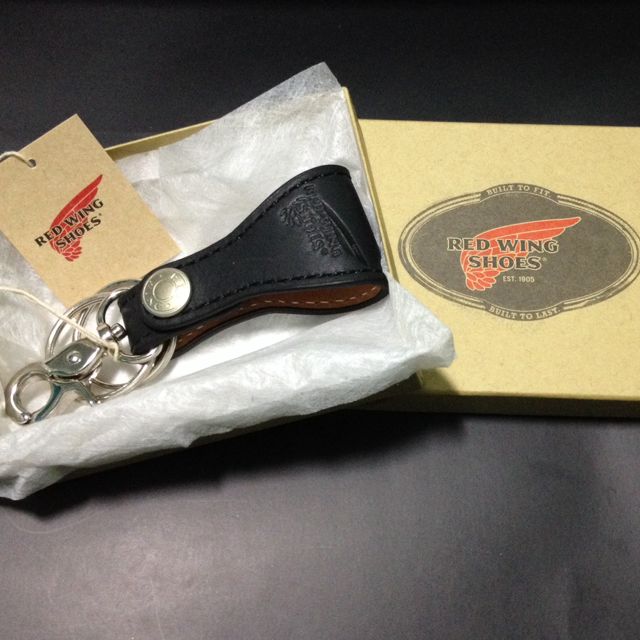 Red wings keychain store