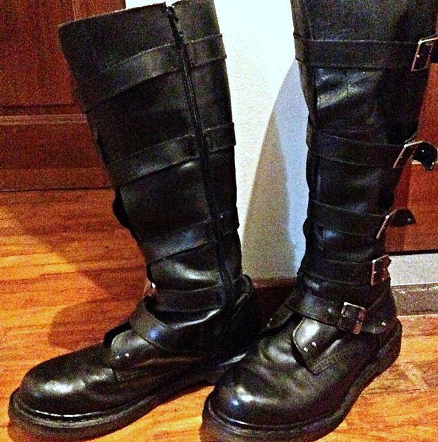 Doc martens store phina boots