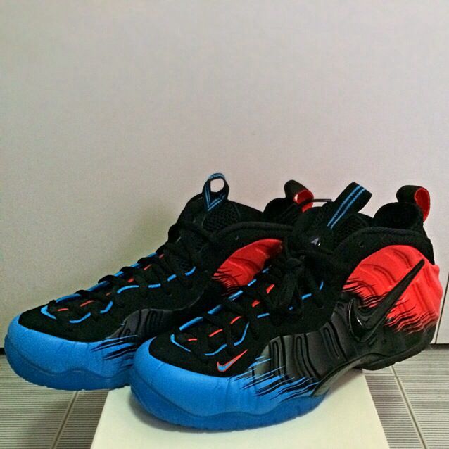 nike air foamposite spiderman