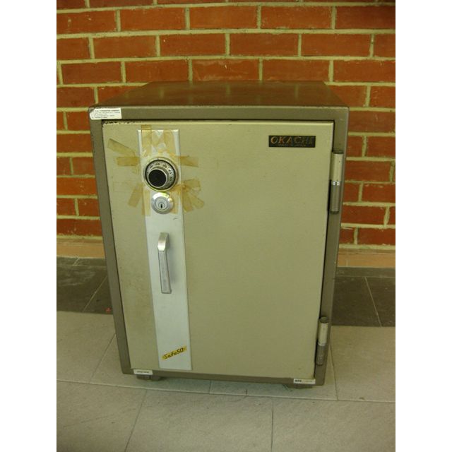 Okachi Safe, Hobbies & Toys, Memorabilia & Collectibles, Religious