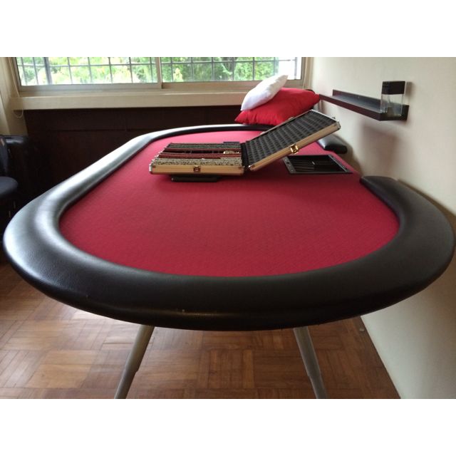 Poker Table + Chips + Delivery, Hobbies & Toys, Toys & Games on Carousell