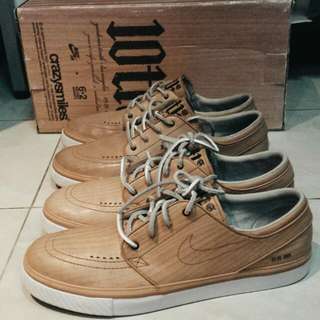 michael lau janoski