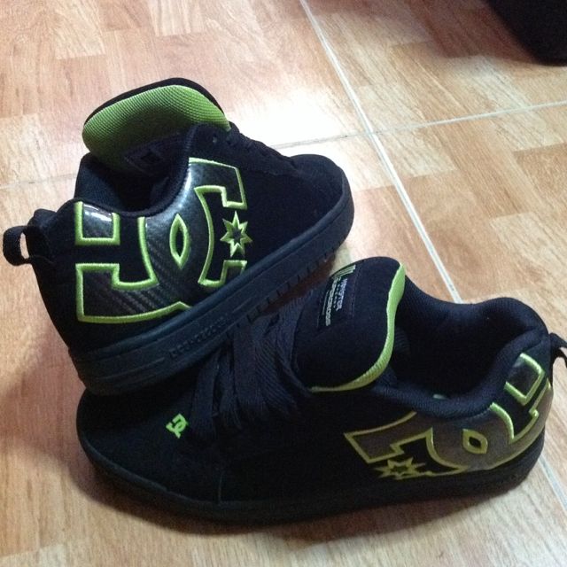 dc shoes monster energy