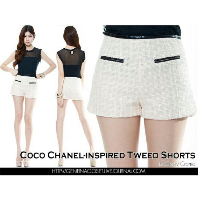 CHANEL White Coco Denim Shorts W27, Women's Fashion, Bottoms, Shorts on  Carousell