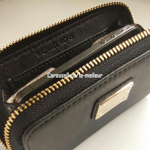 mk iphone wallet