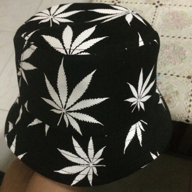 Weed bucket shop hat huf