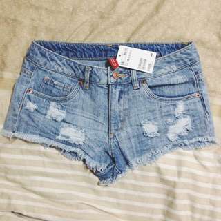 Shredded Denim Shorts H&M