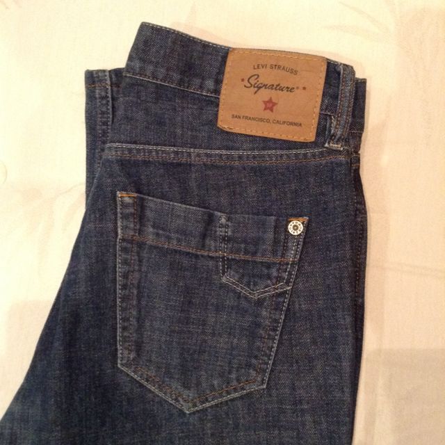 signature jeans by levi