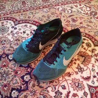 (Reduced) Nike Flyknit Racer Chlorine