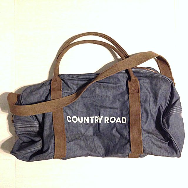 Country road hot sale mens duffle bag