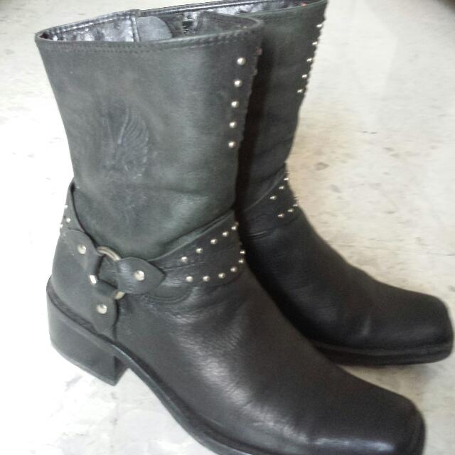 Harley Davidson Boots Size 7, Women's Fashion, Footwear, Boots on Carousell