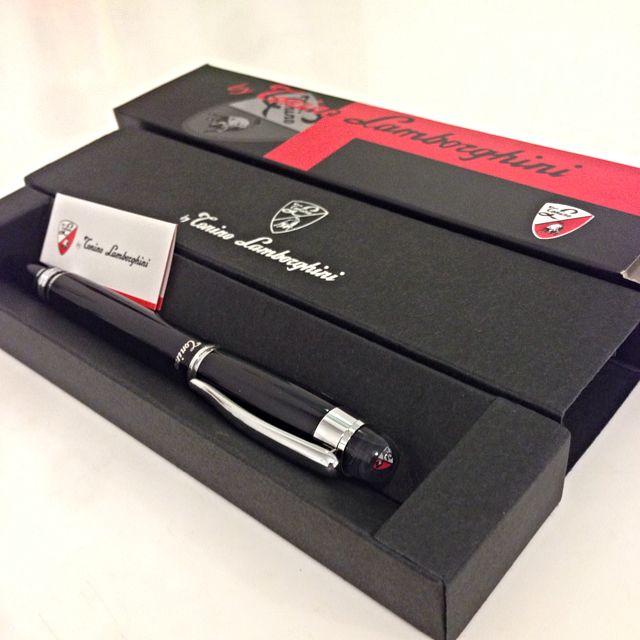 Lamborghini Pen ( New ), Luxury on Carousell