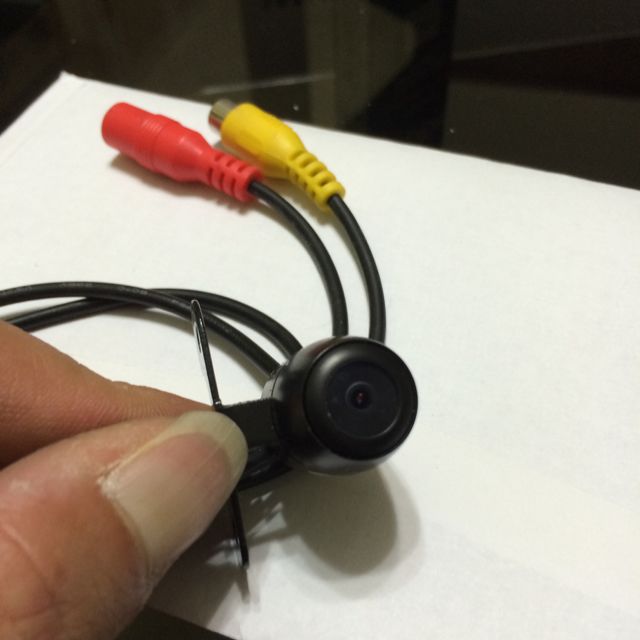 Car CCD Reverse Camera (Category: Everything Else) located in Singapore. Submitted by boystoyz (Listing ID 4477905, Image 1). Description: .