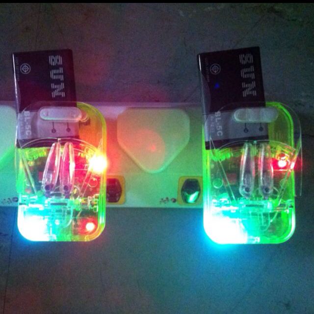 Universal Multi Color Led Charger, Computers & Tech, Parts