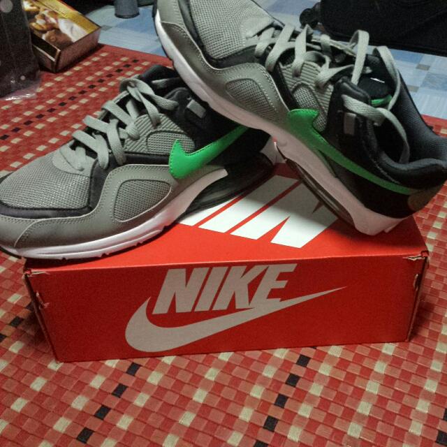 nike air max go strong