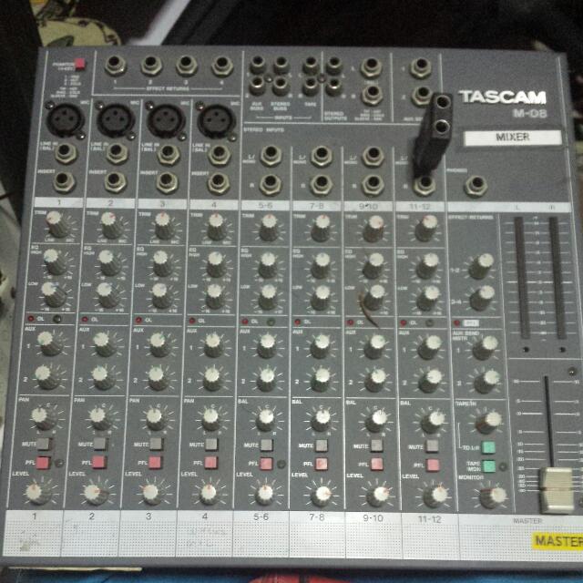 Tascam M08 ANALOG MIXER, Computers & Tech, Parts & Accessories, Cables