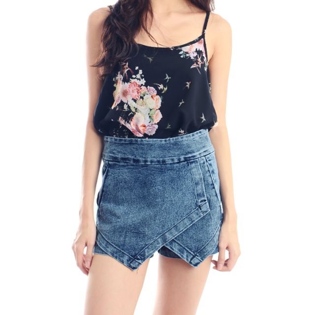 Acid Washed Denim Origami Skorts Women S Fashion Bottoms Jeans Leggings On Carousell