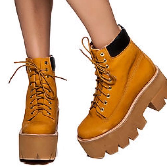 Nirvana Jeffrey Campbell Women s Fashion Jewelry Organisers Precious Stones on Carousell