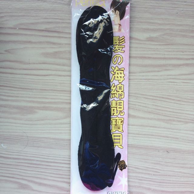 Pending Hair Bun Helper Women S Fashion On Carousell