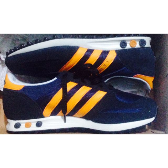 Adidas LA Trainer Men s Fashion Activewear on Carousell