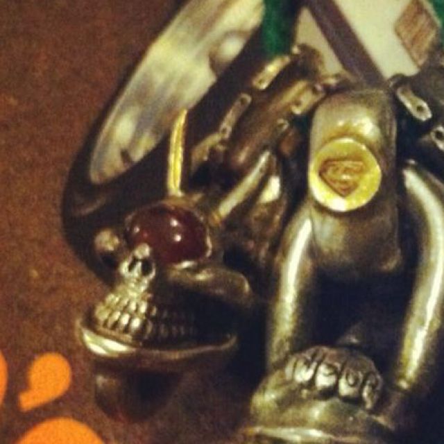 Stoplight Co, Men's Fashion, Watches & Accessories, Cuff Links on Carousell