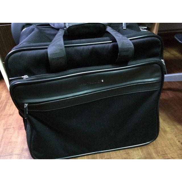 Montblanc pilot bag hot sale