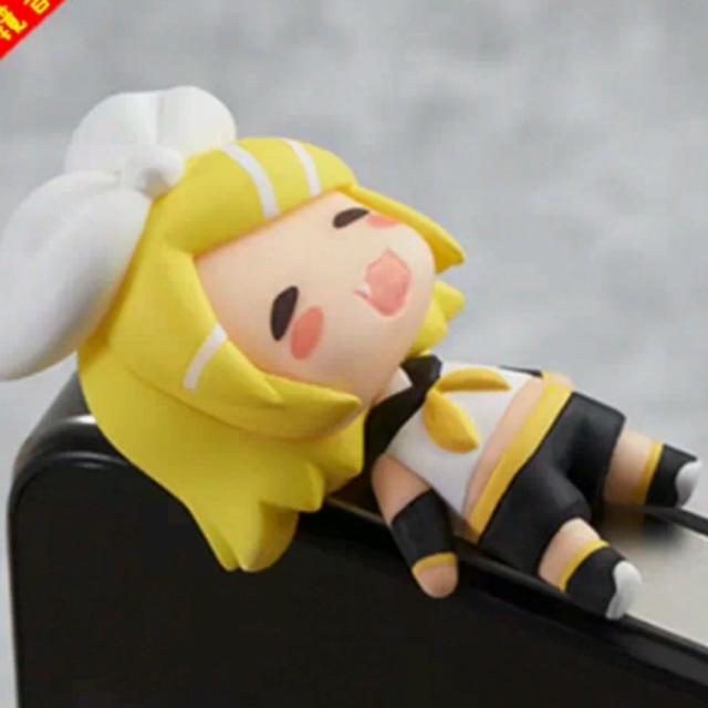 [PO] Miku Hatsune, Kagamine Rin And Len Dust Plug , Hobbies & Toys