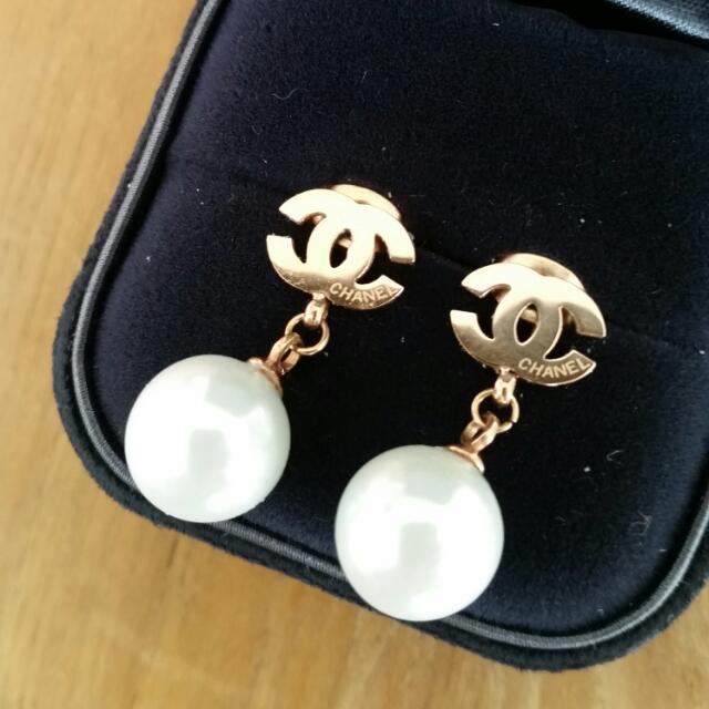 Chanel Earrings Pink Gold hardware Metal Pearl ref.423669 - Joli Closet