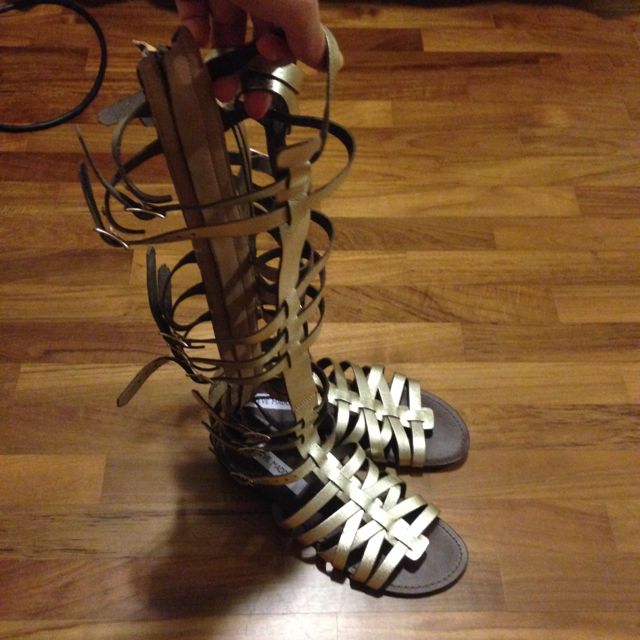 Steve madden gold gladiator discount sandals