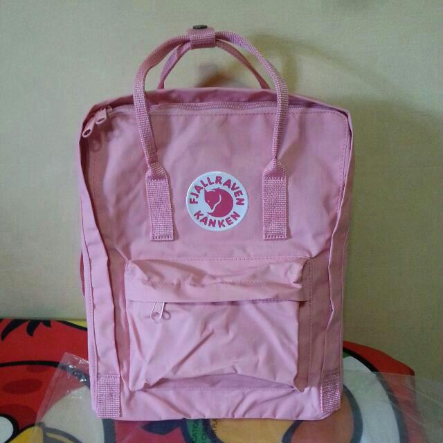 kanken pen case peach pink main image 0