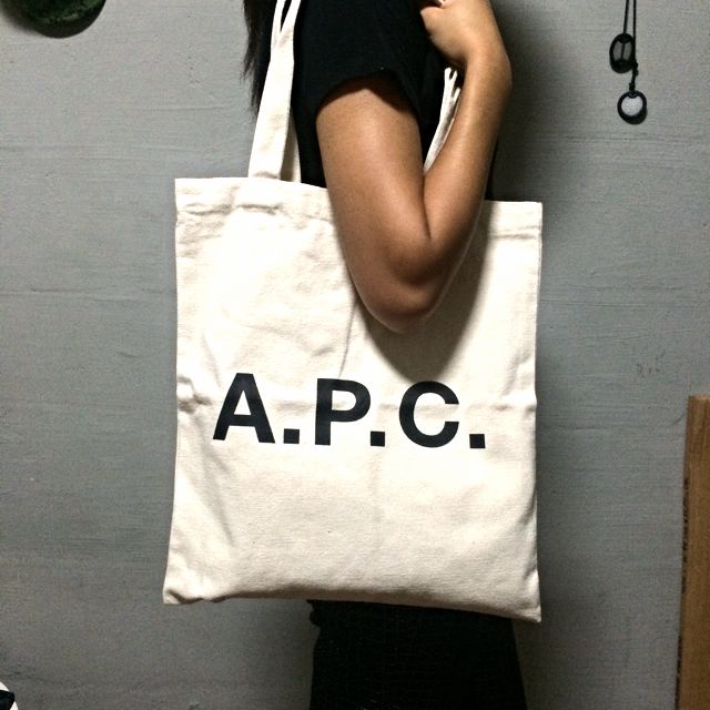 apc singapore bag