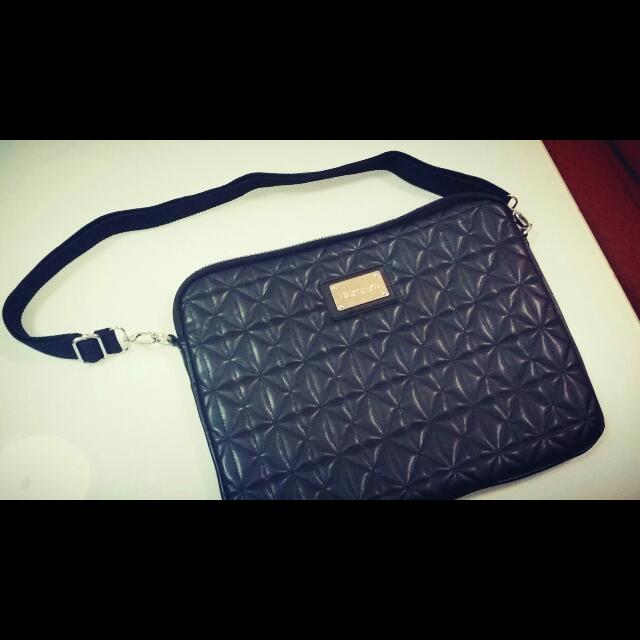 Bershka laptop bag outlet
