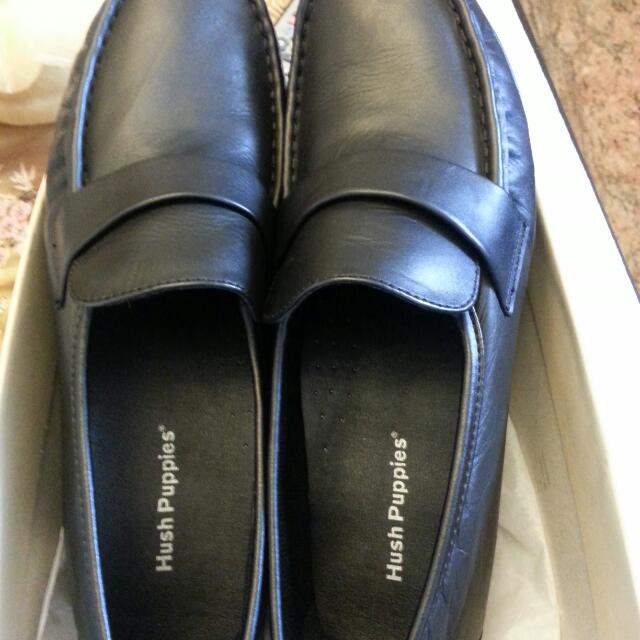 hush puppies nursing shoes