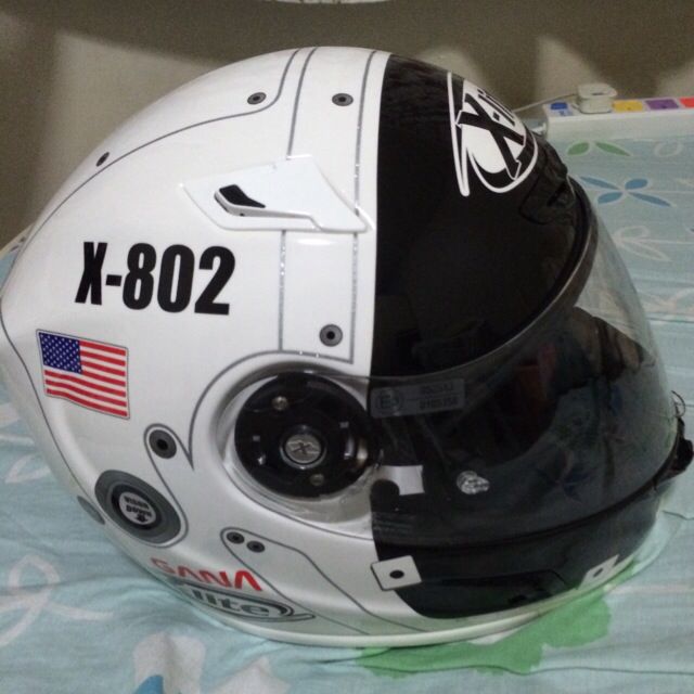 Nolan X lite 802R Helmet Cars on Carousell