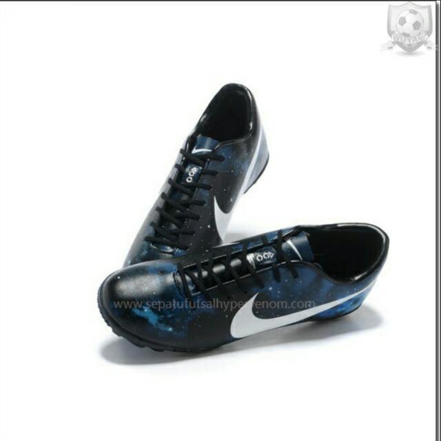 nike galaxy boots