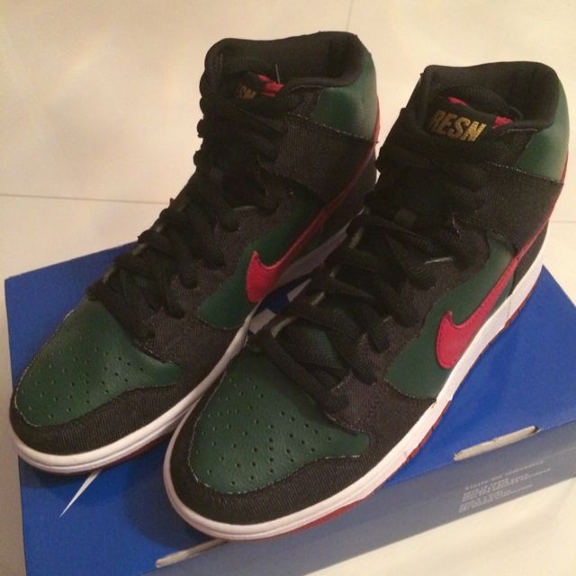 dunk sb gucci
