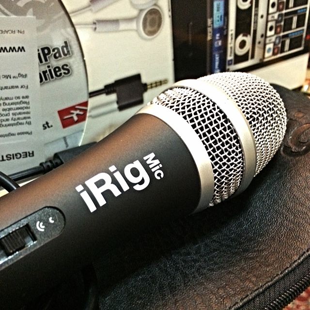 iRig Mic, Hobbies & Toys, Music & Media, Music Accessories on Carousell