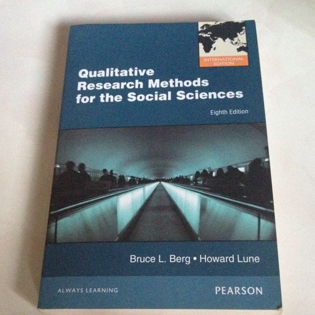 Qualitative Research Methods For The Social Sciences, Hobbies & Toys ...